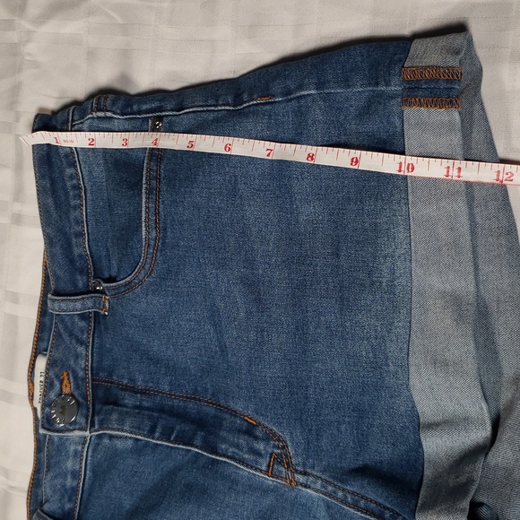 🧑🎄10/10🧑🎄🩳FOREVER 21 SHORTS SIZE 29🩳 - Picture 7 of 10